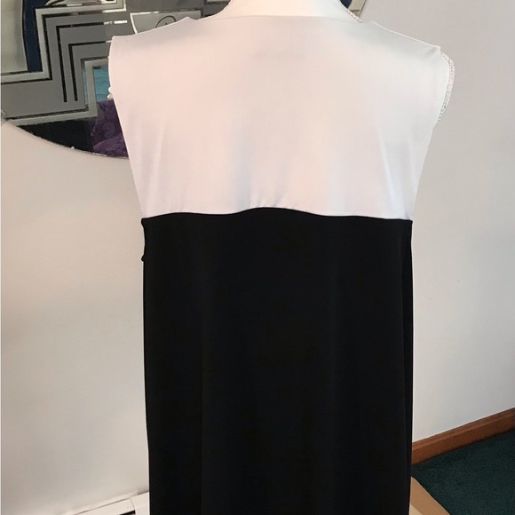 ISLE Sleeveless Balck & White Tunic Top sz XL - Picture 4 of 7